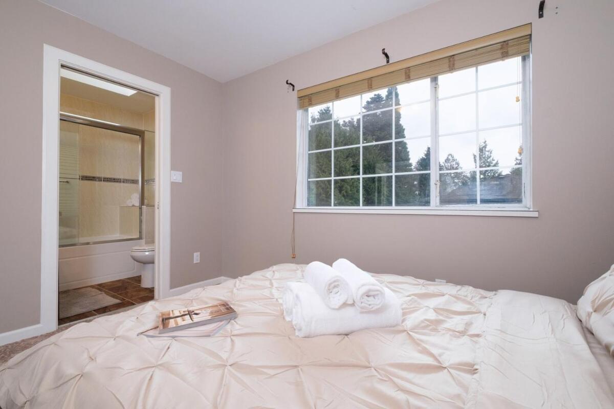 Spacious 4Br W Ensuites Mins To Downtown Yvr Ubc Vancouver Ngoại thất bức ảnh