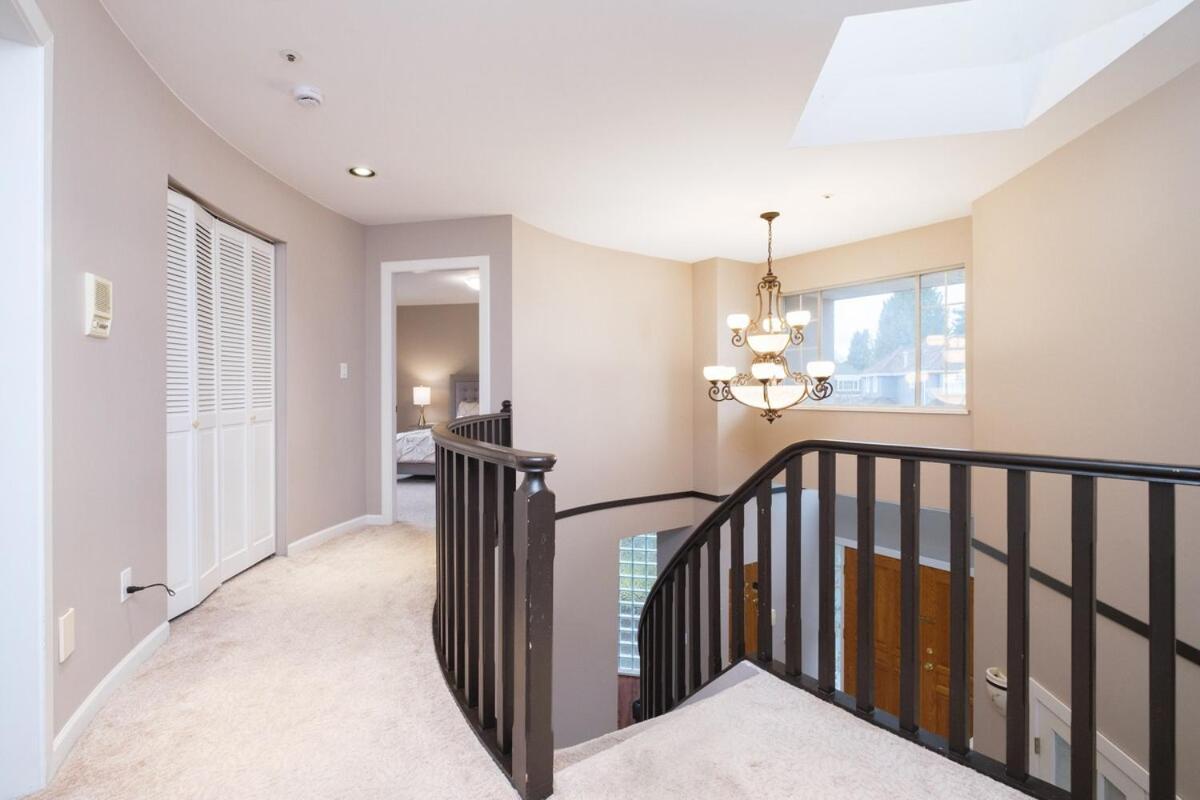 Spacious 4Br W Ensuites Mins To Downtown Yvr Ubc Vancouver Ngoại thất bức ảnh