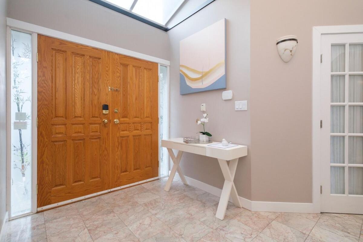Spacious 4Br W Ensuites Mins To Downtown Yvr Ubc Vancouver Ngoại thất bức ảnh