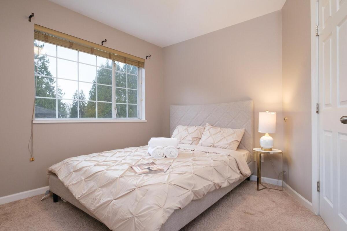Spacious 4Br W Ensuites Mins To Downtown Yvr Ubc Vancouver Ngoại thất bức ảnh