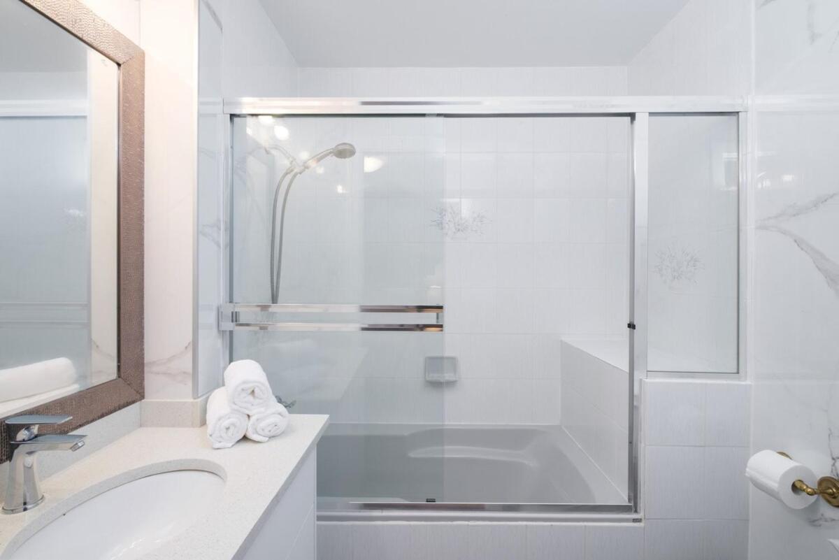 Spacious 4Br W Ensuites Mins To Downtown Yvr Ubc Vancouver Ngoại thất bức ảnh