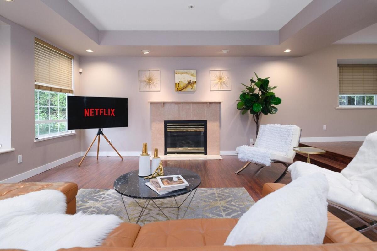 Spacious 4Br W Ensuites Mins To Downtown Yvr Ubc Vancouver Ngoại thất bức ảnh